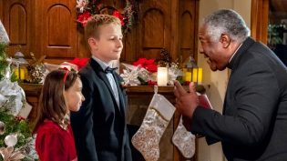 Marrying Father Christmas photo