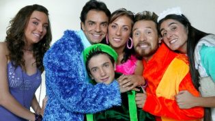La familia P. Luche photo