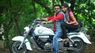 റൺ ബേബി റൺ photo