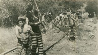 逃亡 photo