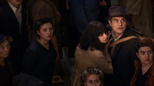 所有我们看不见的光 photo