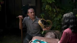 Yang Patah Tumbuh, Yang Hilang Berganti photo