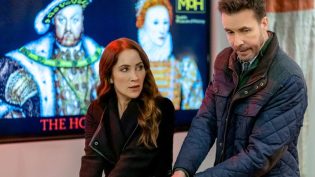 Aurora Teagarden Mysteries: Heist and Seek photo