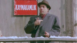 Deli Deli Küpeli photo