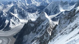 K2之巅 photo