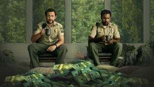 逃离抢钱镇 photo