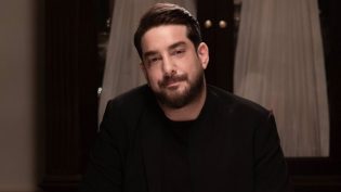 Camdaki Kız photo