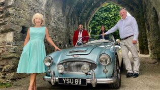 Celebrity Antiques Road Trip photo