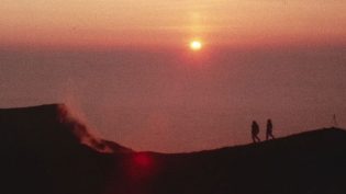 火山挚恋 photo