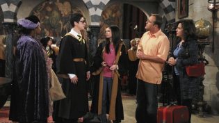 Wizards of Waverly Place: Wizard School photo