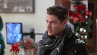 Time for Me to Come Home for Christmas photo