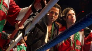 铁血钢拳 photo