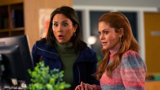 Aurora Teagarden Mysteries: How to Con A Con photo