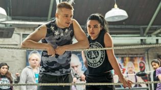 为家而战 photo