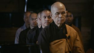 与我同行 photo