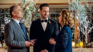 Marrying Father Christmas photo