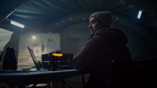 Ur mörkret photo