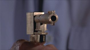 007：金枪人 photo