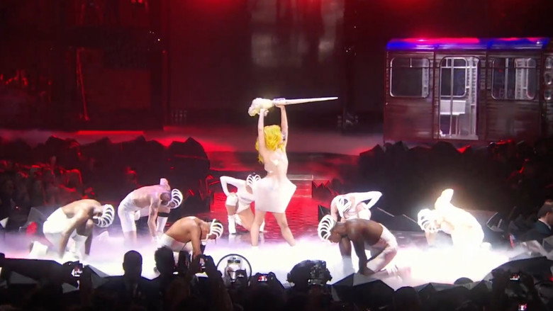 Lady Gaga：恶魔舞会巡演之麦迪逊公园广场演唱会 photo