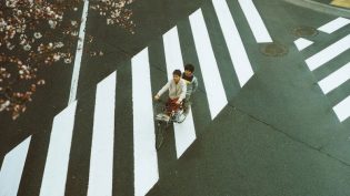 无人知晓 photo