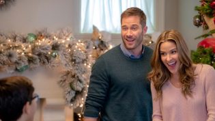 Karen Kingsbury's Maggie's Christmas Miracle photo