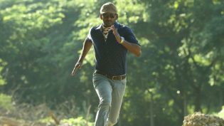 Thupparivaalan photo