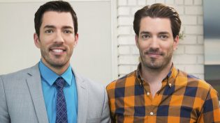 Property Brothers: Buying and Selling photo