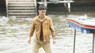 三重威胁之跨国大营救 photo