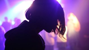少年先知的赞歌 photo