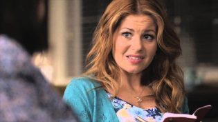 Last Scene Alive: An Aurora Teagarden Mystery photo