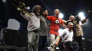 Bios. Vidas Que Marcaram a Sua: Os Paralamas do Sucesso photo